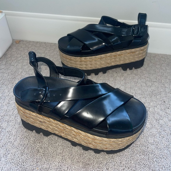 Simone Rocha Vinyl Platform Sandals - Picture 4 of 6